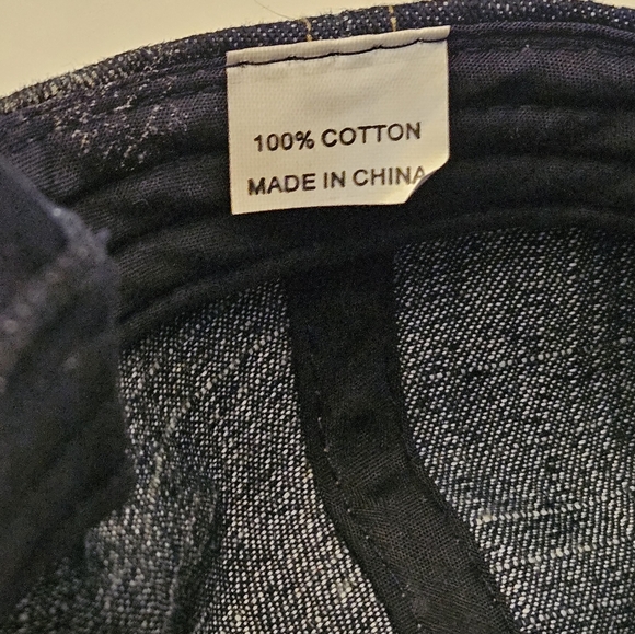 🧢 San Diego bling baseball hat! Jean material. 💙 - Picture 4 of 6